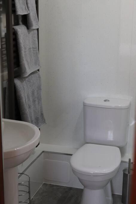 Garn Lodge Newtown  Ngoại thất bức ảnh