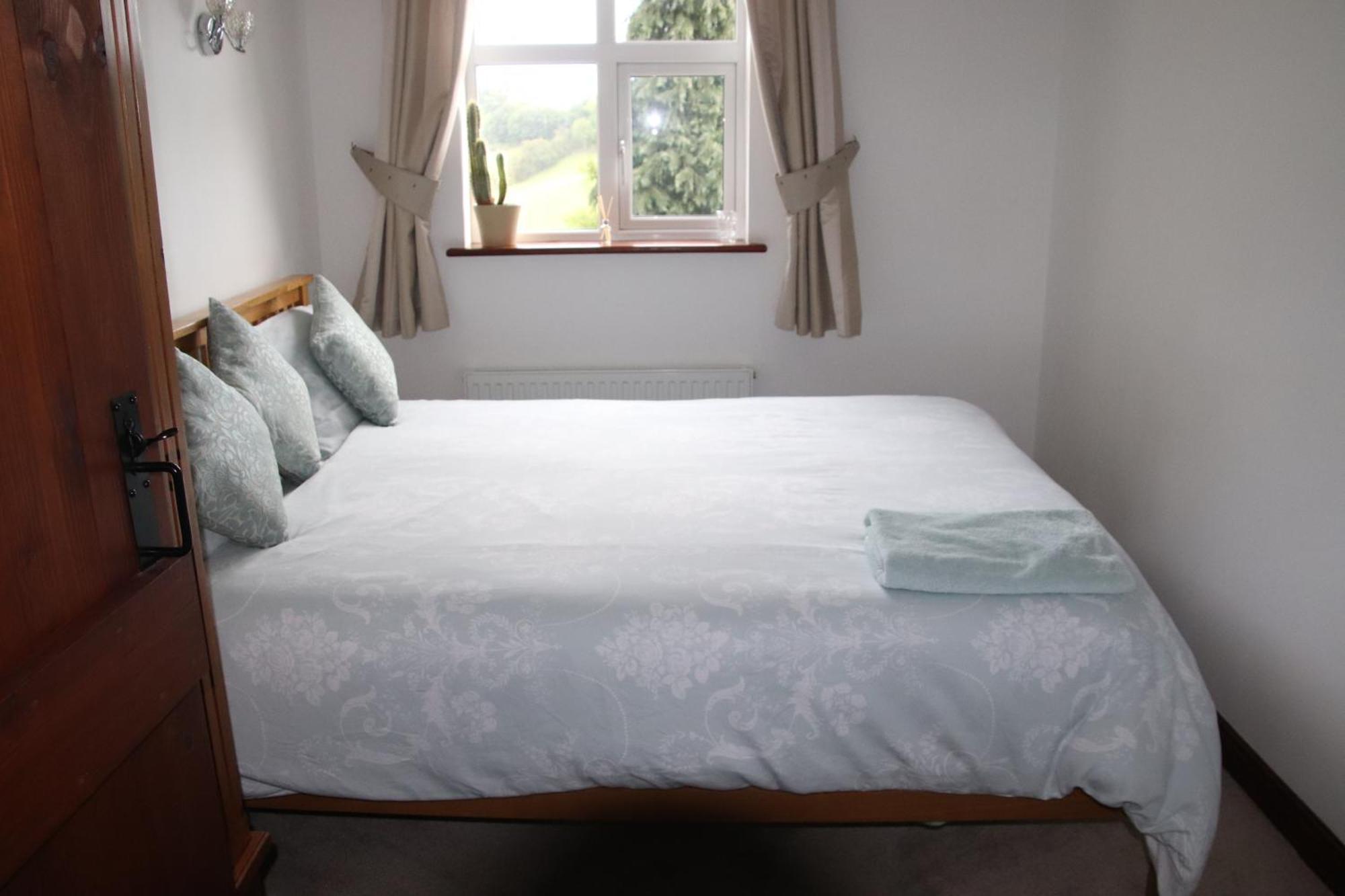 Garn Lodge Newtown  Ngoại thất bức ảnh